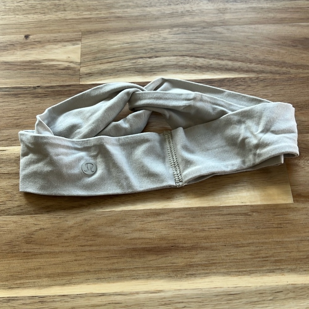 Lulu lemon headband